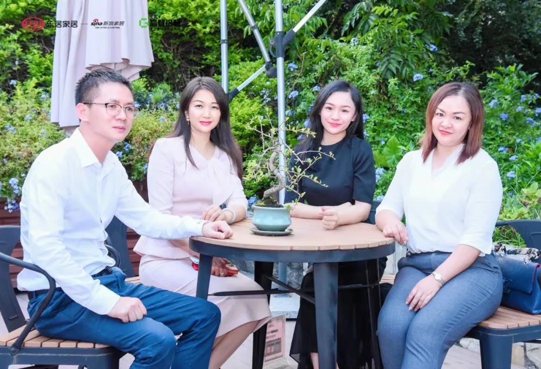 品質(zhì)門窗供應(yīng)鏈 助推高質(zhì)量發(fā)展”產(chǎn)業(yè)行走進(jìn)高登鋁業(yè)