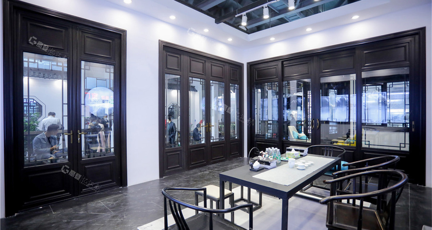 GP75隔熱平開仿古門窗