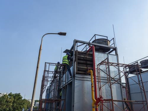 電噴柴油機加不上油的原因及處理方法