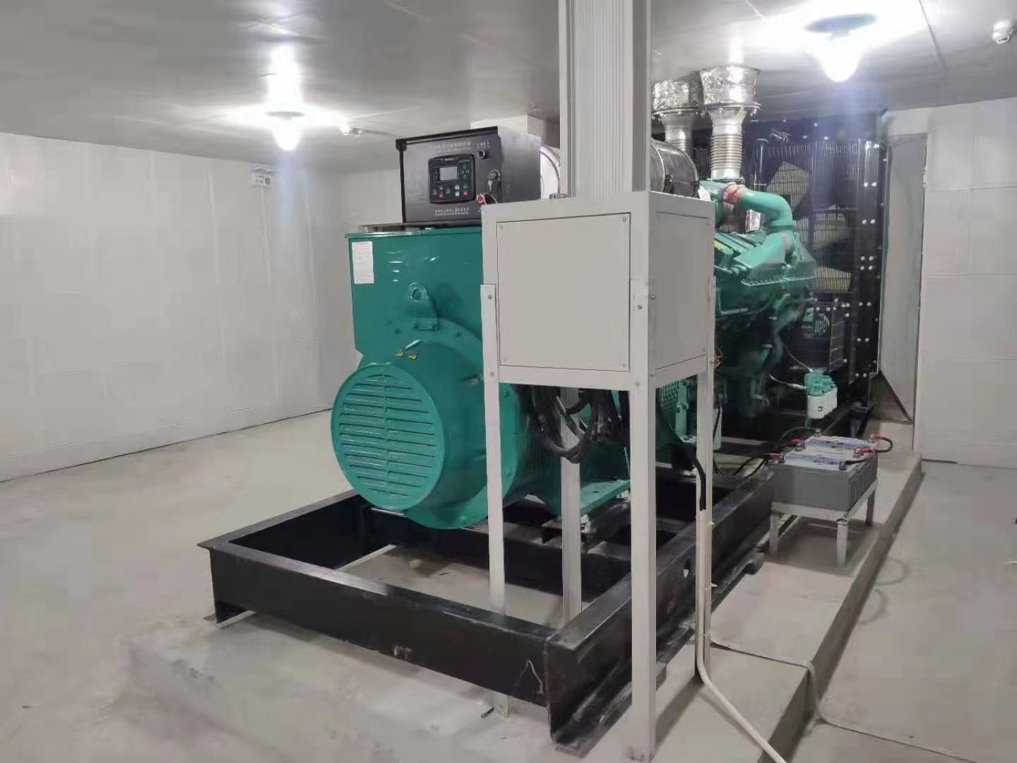 <strong>柴油發電機組游車可能引起的原因和排除方法</strong>